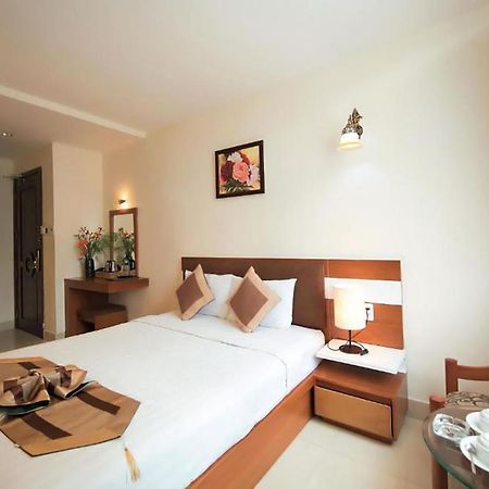 Valentine Luxury Hotel - 31 Bui Vien Street Ho Chi Minh City Exterior photo