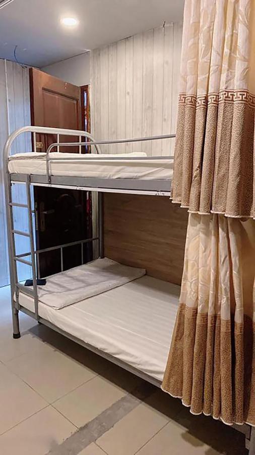 Valentine Luxury Hotel - 31 Bui Vien Street Ho Chi Minh City Exterior photo
