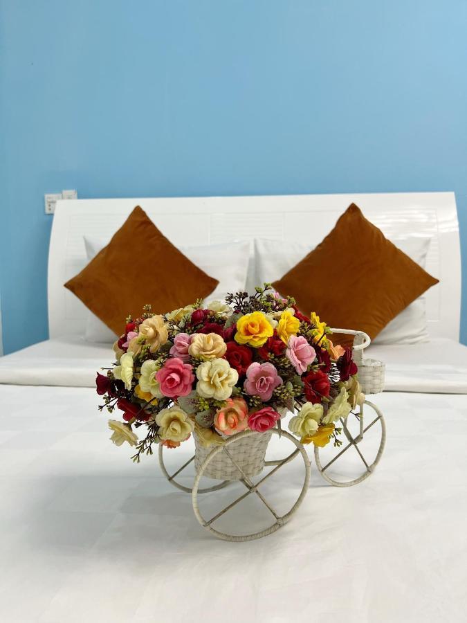 Valentine Luxury Hotel - 31 Bui Vien Street Ho Chi Minh City Exterior photo
