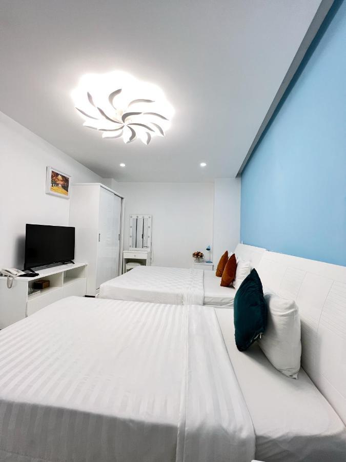 Valentine Luxury Hotel - 31 Bui Vien Street Ho Chi Minh City Exterior photo