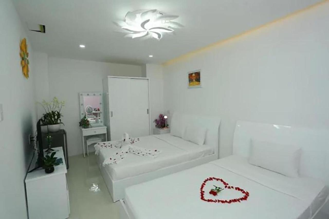Valentine Luxury Hotel - 31 Bui Vien Street Ho Chi Minh City Exterior photo